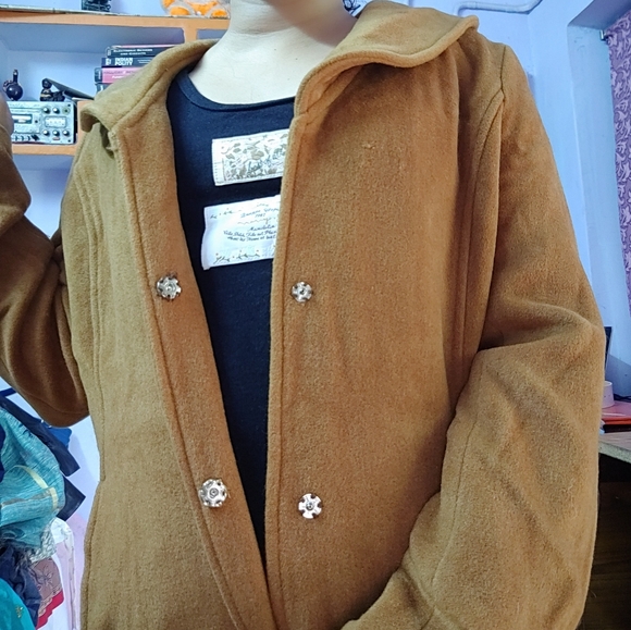 Long winter jacket with colar,buttons and long sleeves - Brown - Size S/M - Picture 5 of 5